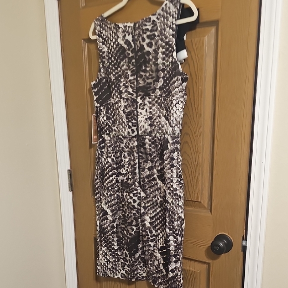 Nue by Shani One Shoulder Animal Print Dress - Picture 4 of 11